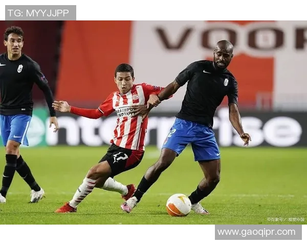 乌德勒支主场迎战邓伯什双方争夺关键积分激战一触即发 乌德勒支主场迎战邓伯什双方争夺关键积分激战一触即发